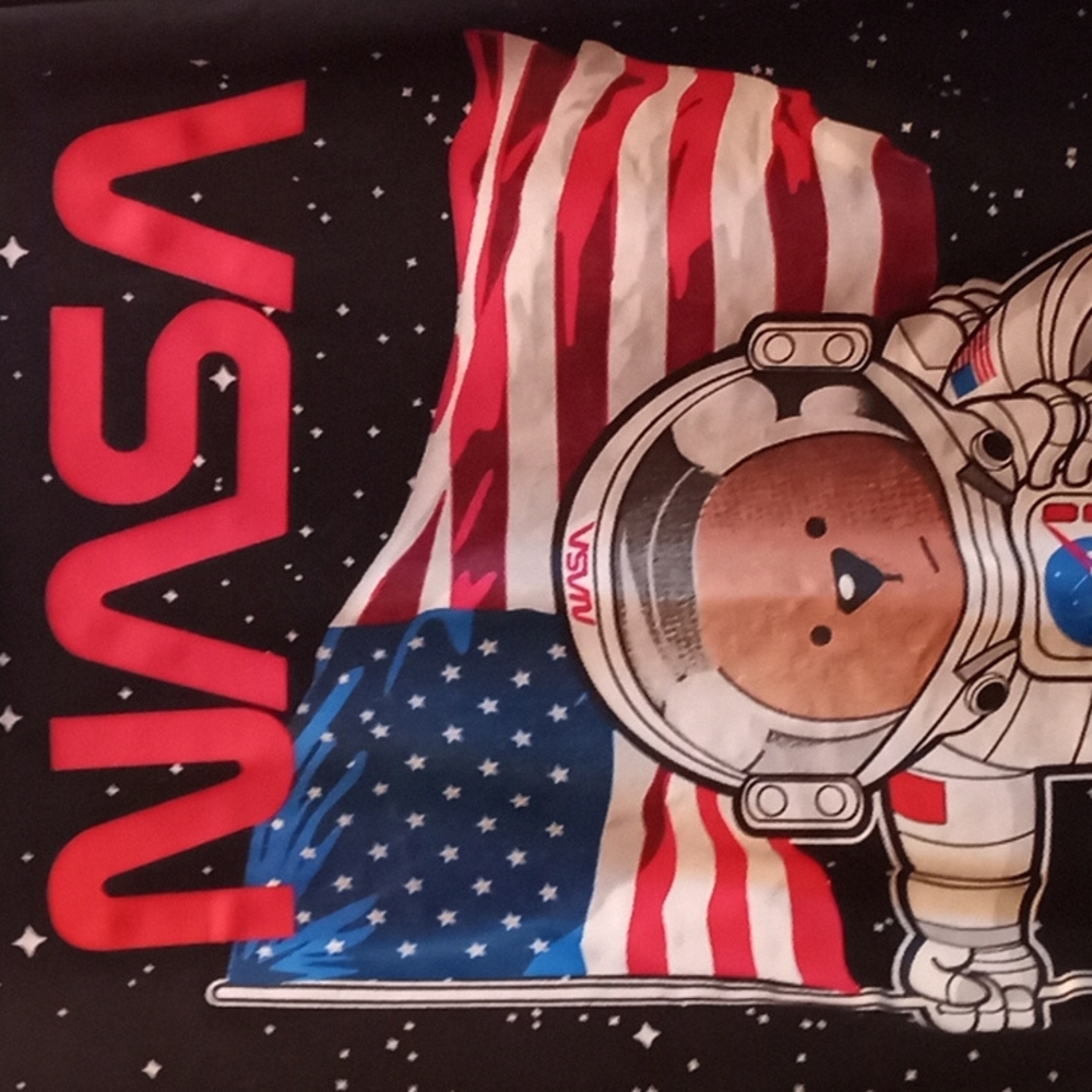 3/$20 NASA Bear Astronaut Kids Long-sleeved Tee Unisex Size S Youth Boys Girls